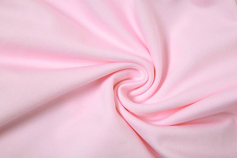 Crop top slimming and hip-hugging skirt suit