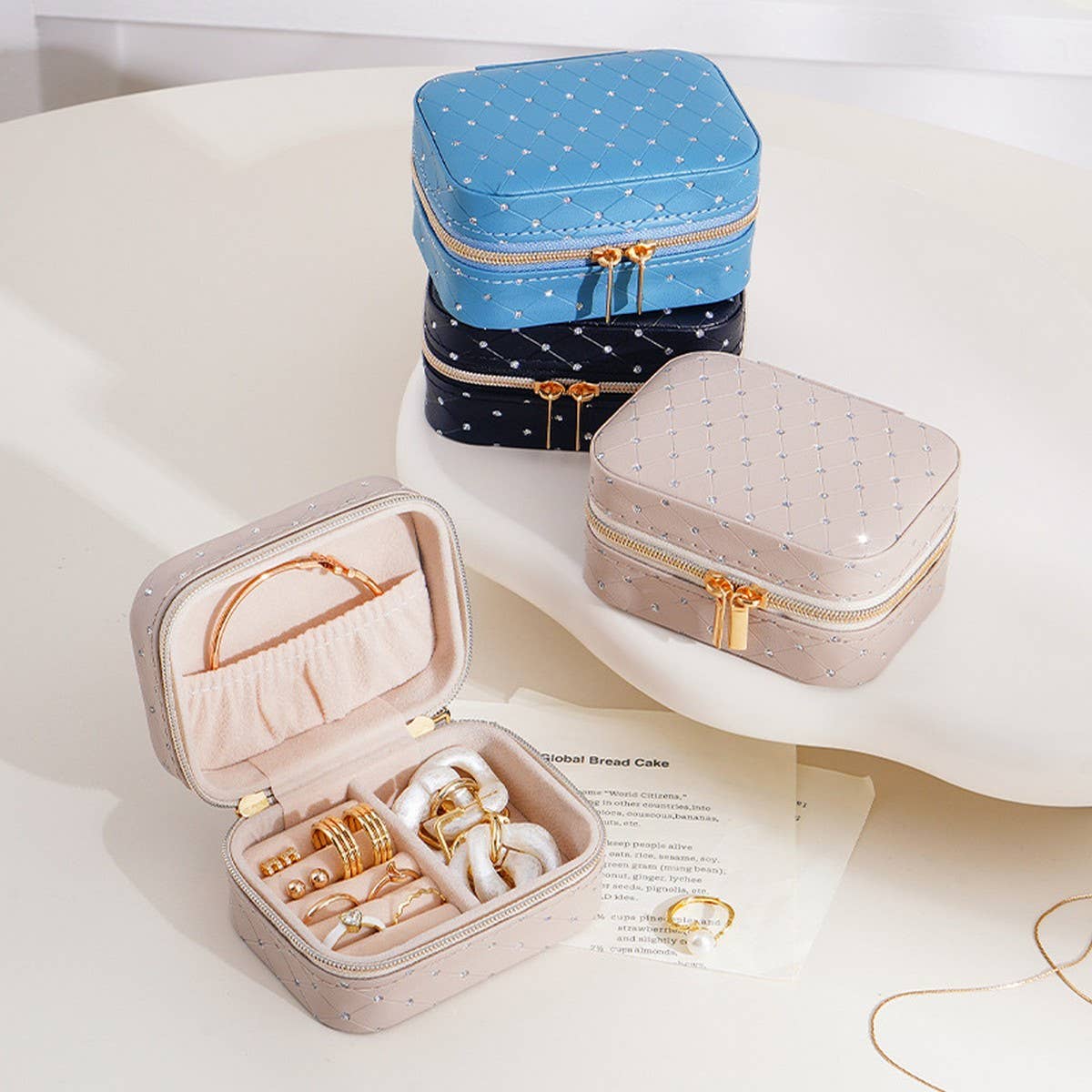 CREATIVE MINI PORTABLE TRAVEL JEWELRY STORAGE BOX