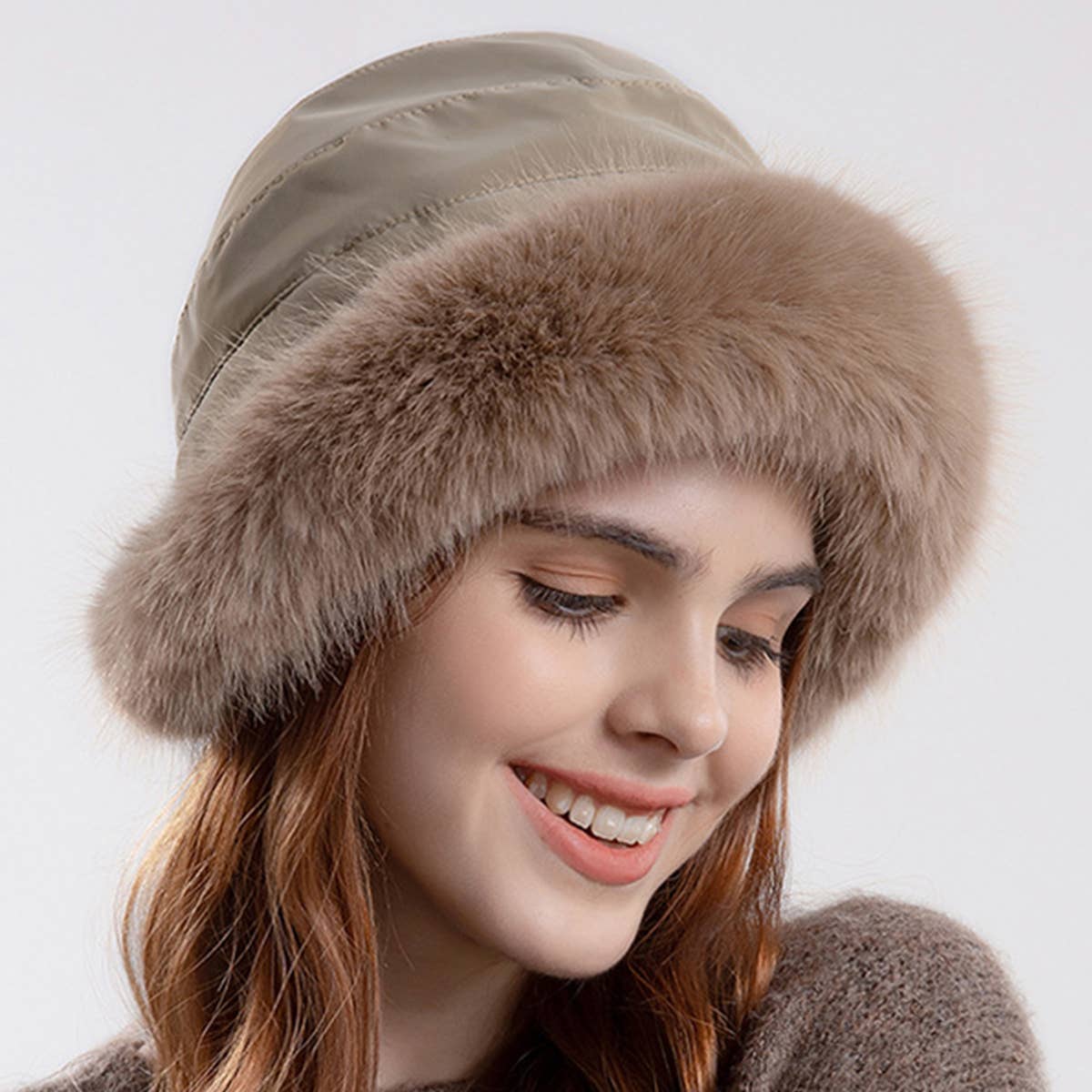 WOMEN WINTER FASHION PLUSH BUCKET HAT_CWAH0562