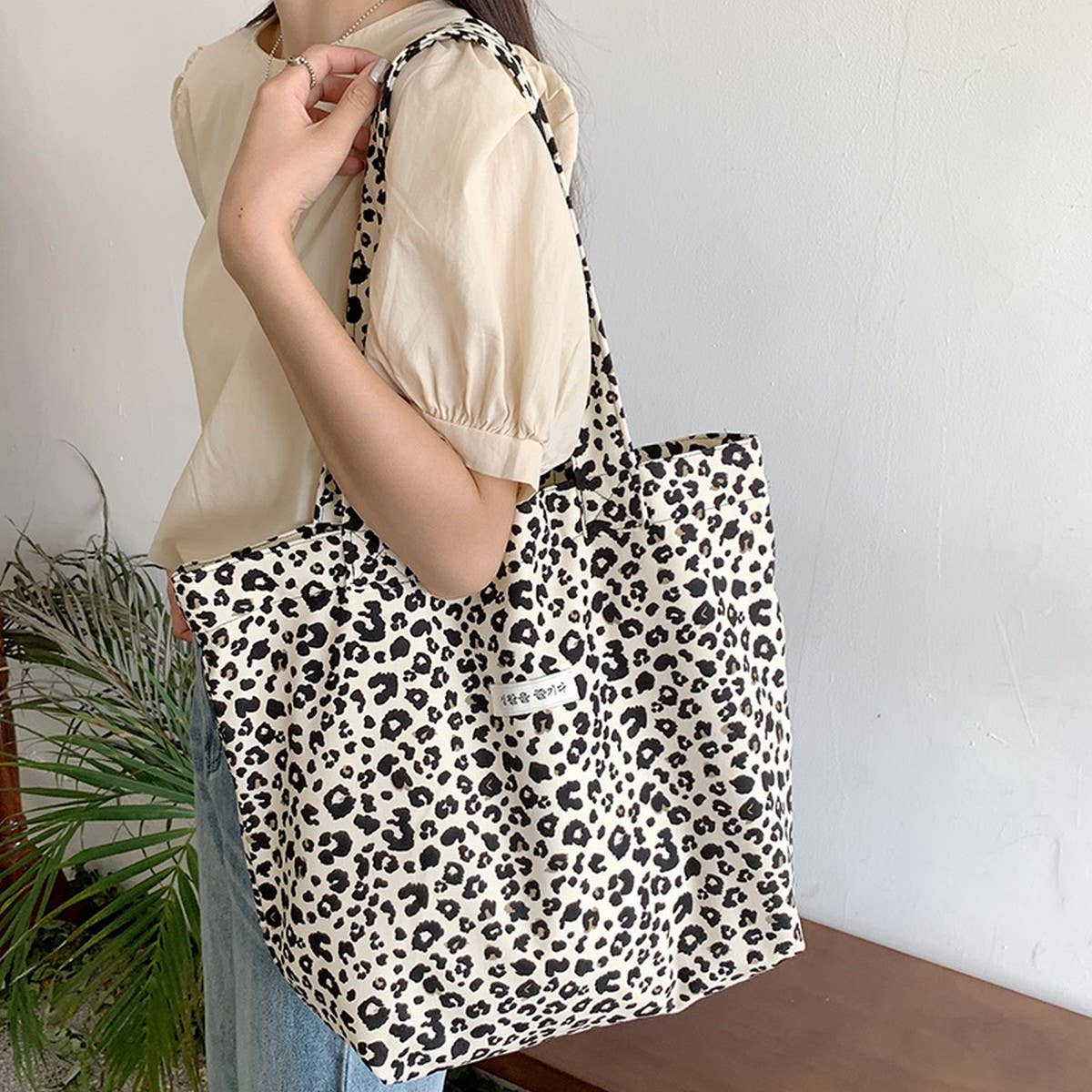 CWAB3905_LEOPARD PRINT LARGE CAPACITY CANVAS SHOULDER BAG