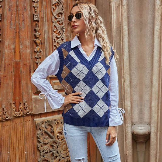 DIAMOND CHECK V-NECK SWEATER VEST KNIT