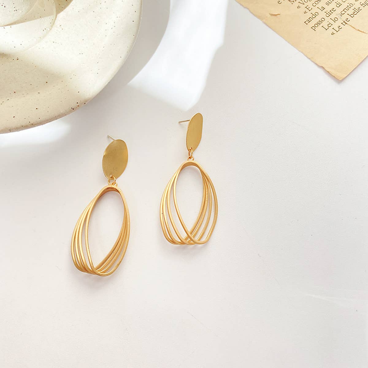 FASHIONABLE MATTE GOLD HOLLOW EARRINGS