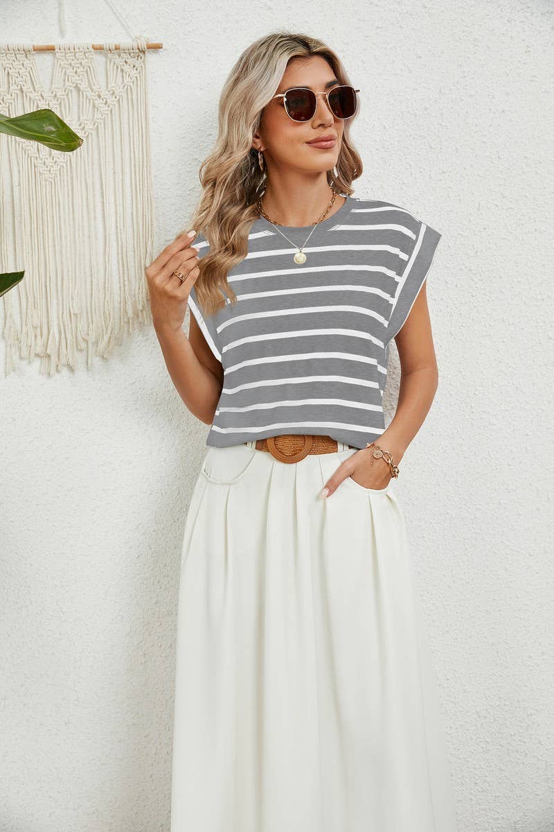 CWTBLS0865_ROUND NECK STRIPED RAGLAN SLEEVE T-SHIR