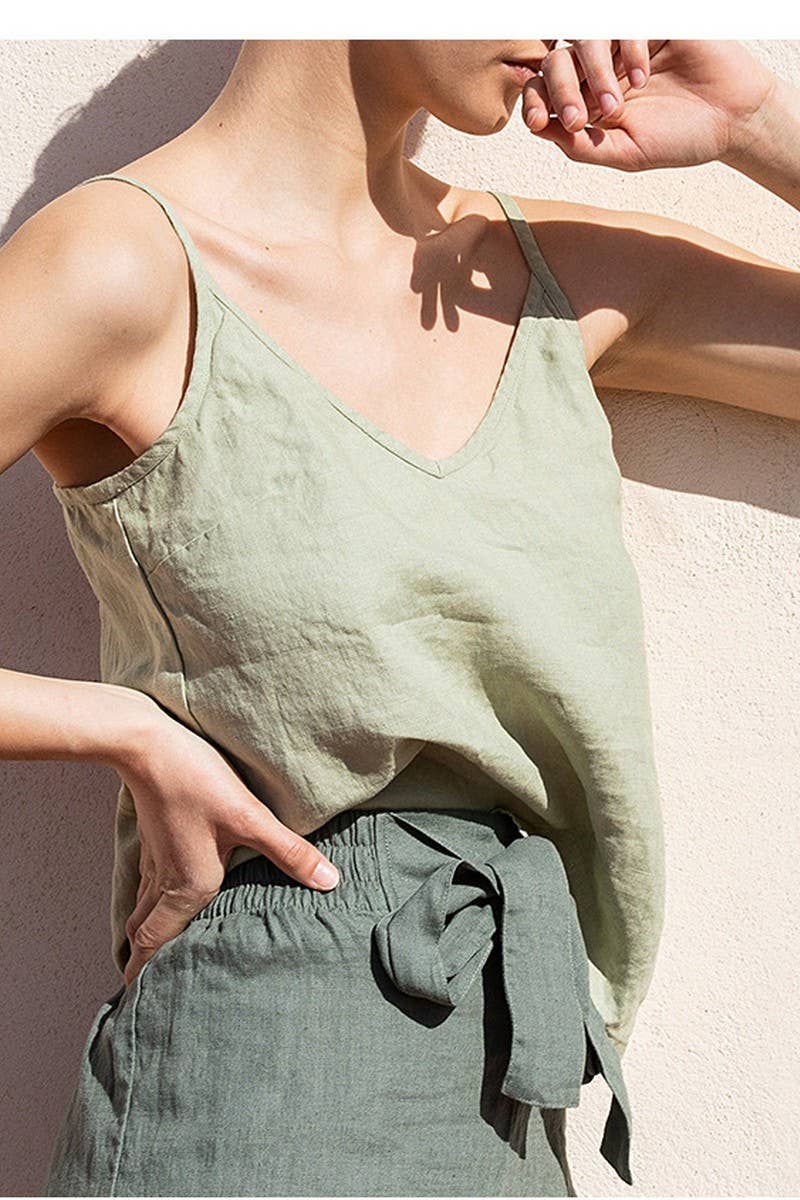 CWTTSL00224_LOOSE AND SIMPLE V-NECK SLEEVELESS TANK TOP