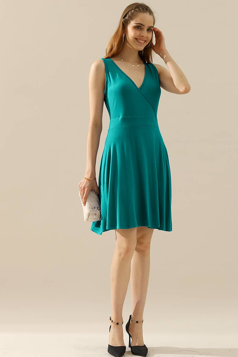 CWDSD10381-P_PLUS SIZE DEEP V NECK SWING FLOUNCE DRESSES