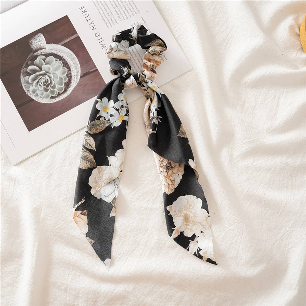 WOMEN HEADBAND WITH TASSELS_CWAHA0838