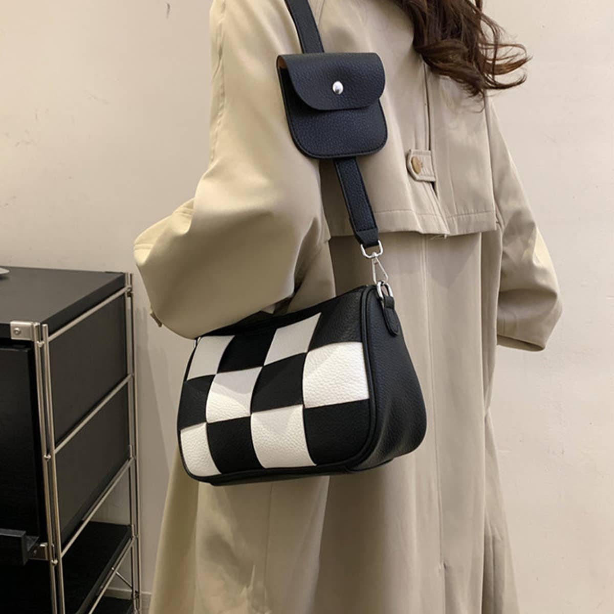 FASHION COLOR MATCHING PORTABLE UNDERARM BAG_CWAB2686
