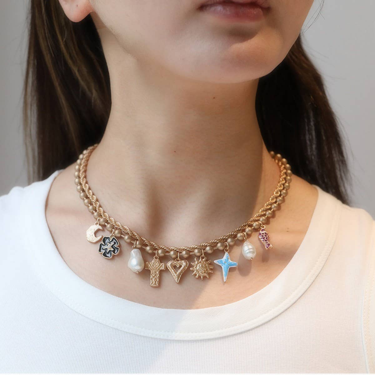 NEW FASHION MULTI-PENDANT VINTAGE NECKLACE