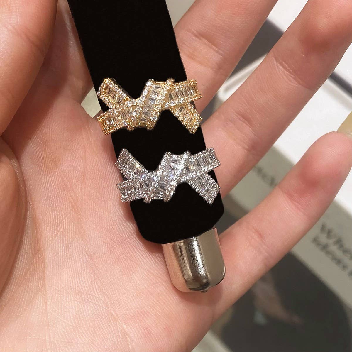 FASHIONABLE LUXURY COOL STYLE RING FOR WOMEN