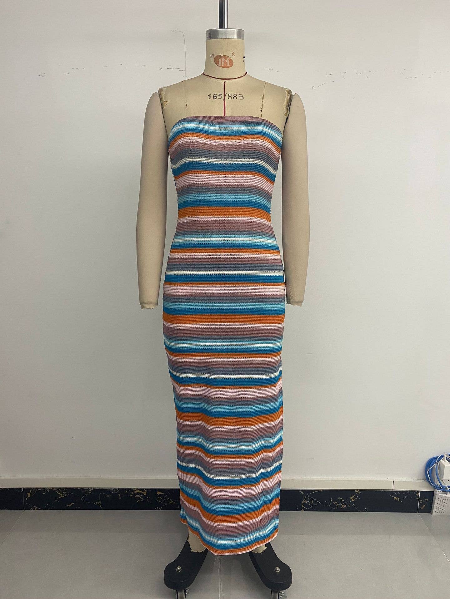 Casual embroidered striped strapless dress