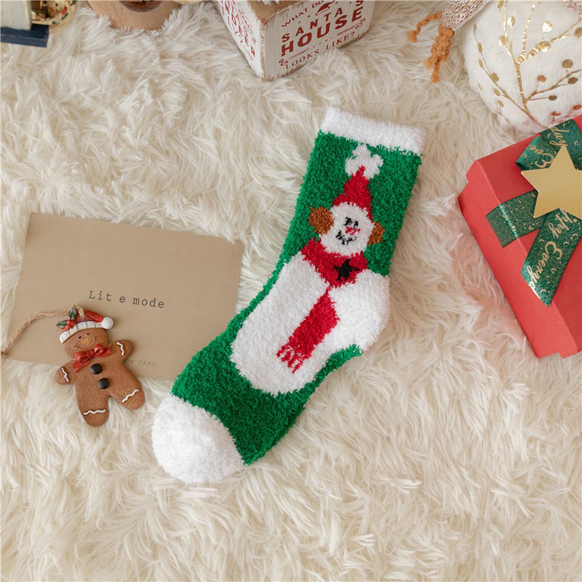 CHRISTMAS ELK CORAL VELVET SOCKS