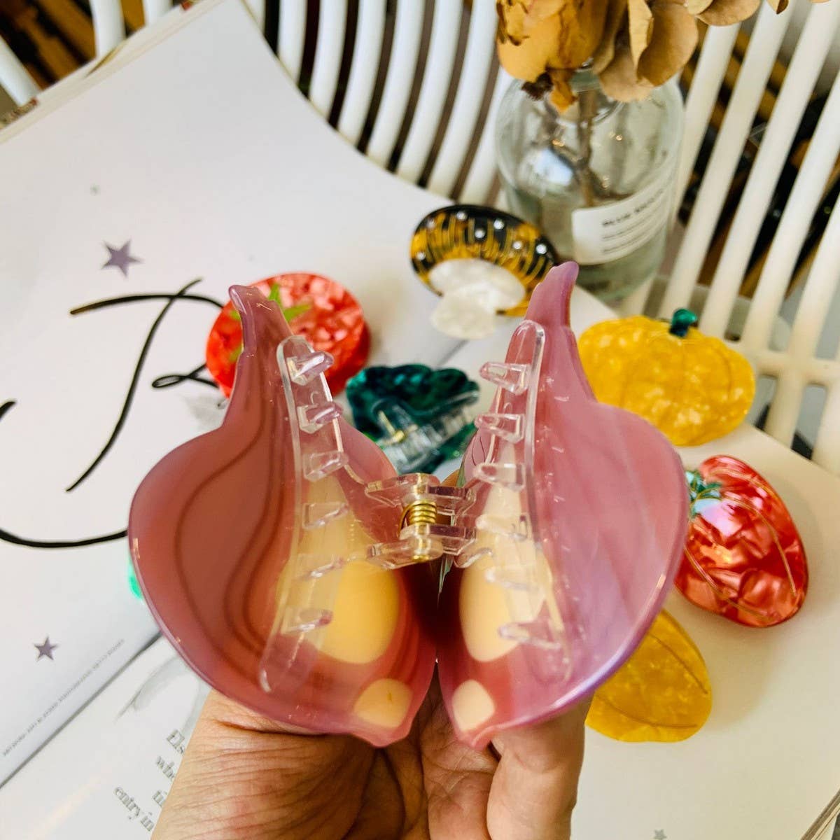 CWAHA1543_FUNNY VEGETABLE HAIR CLAW CLIP