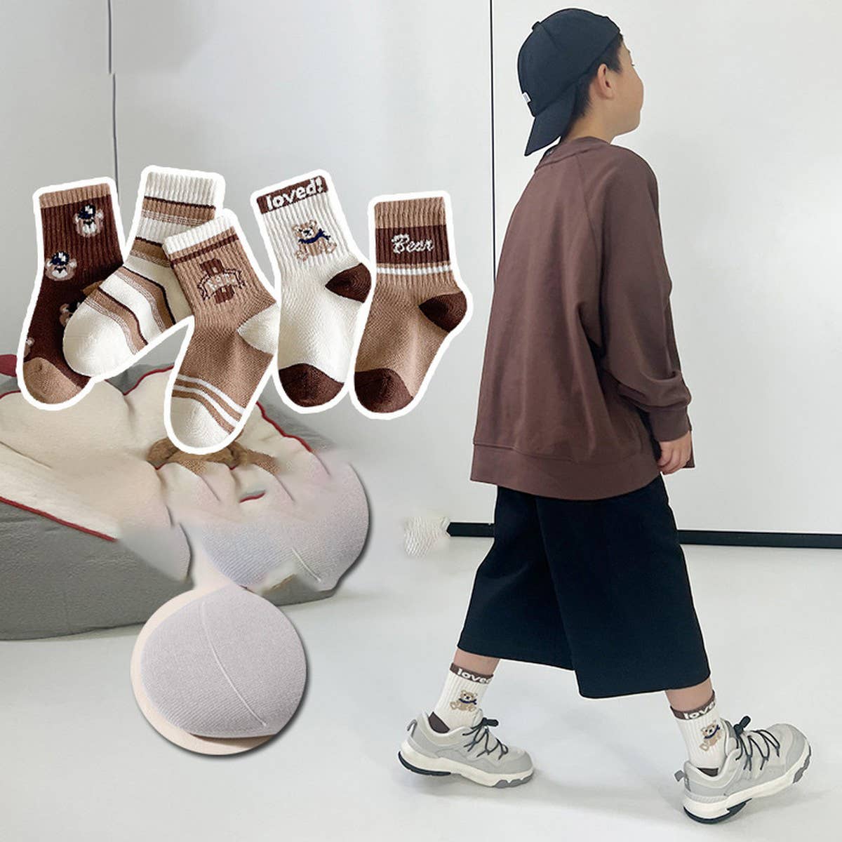 CWMM10098_KIDS SEAMLESS CREW SOCKS CARTOON UNISEX