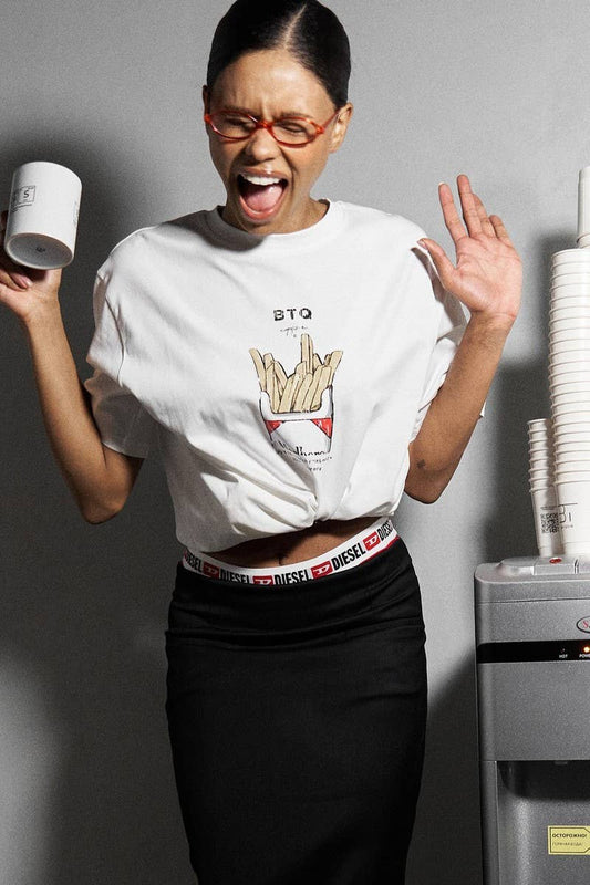 CWTTS1280_FRENCH FRIES PRINT LOOSE CREWNECK T-SHIRT