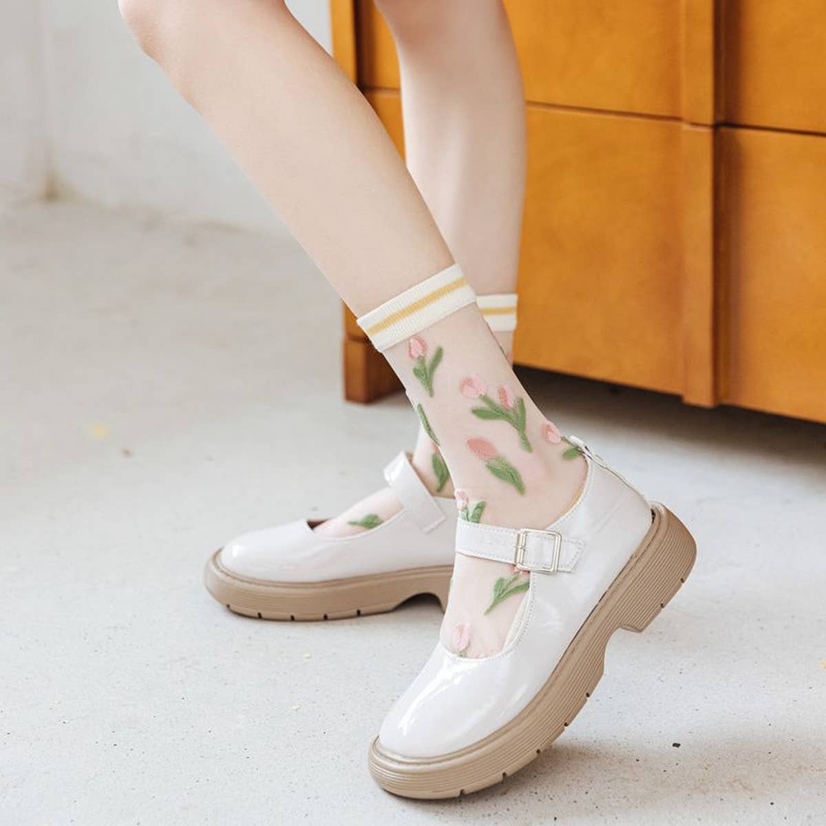 WOMEN TRANSPARENT CRYSTAL GLASS STOCKINGS