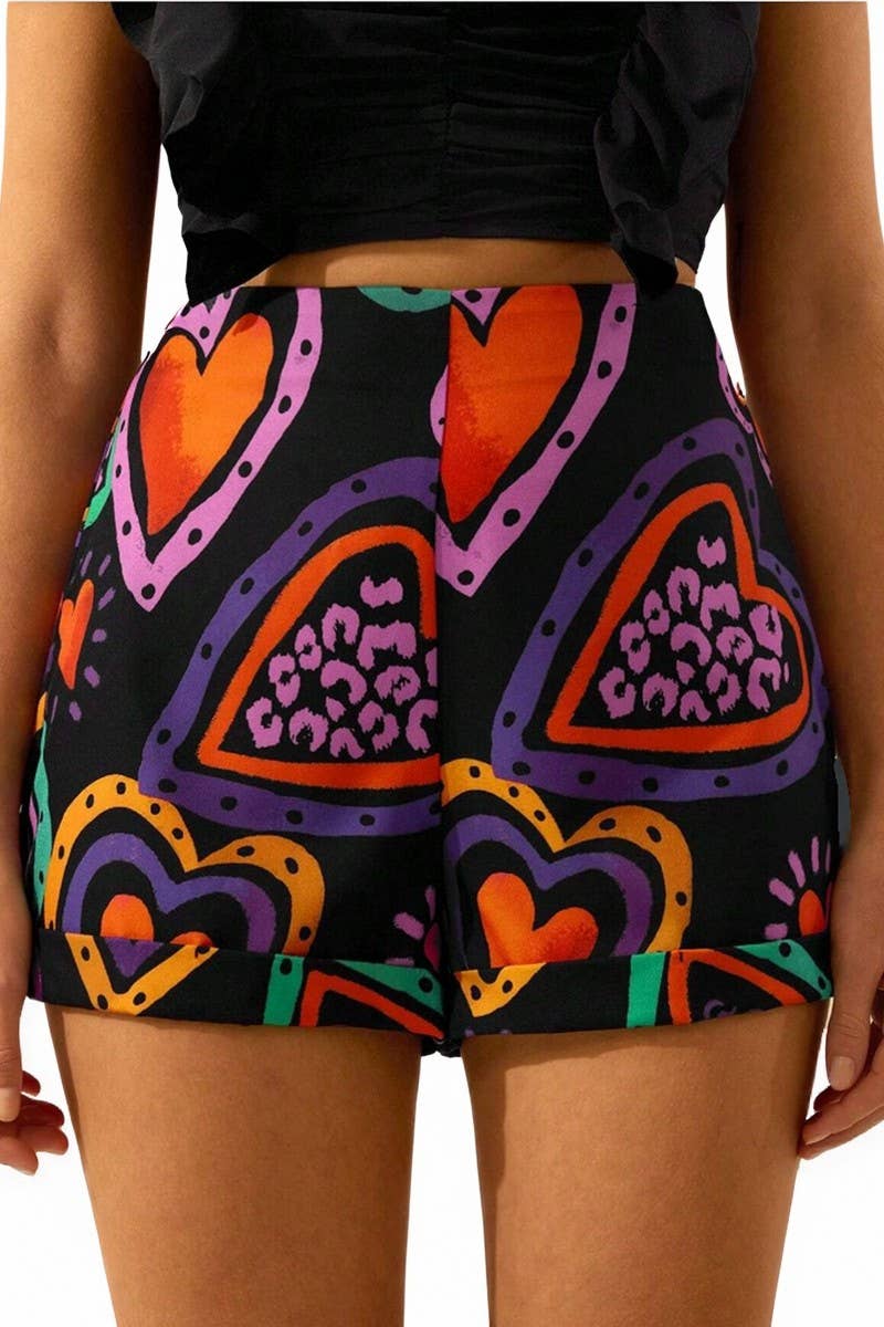CWBSP00615_HEART PRINT SLIM FIT CASUAL BEACH SHORTS