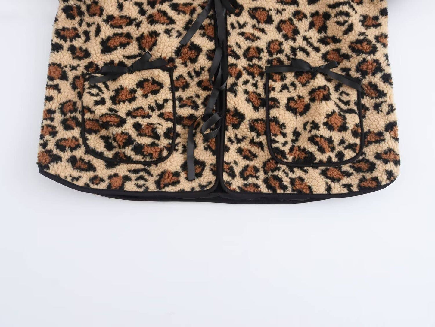 Fashionable leopard print bow long-sleeved coat