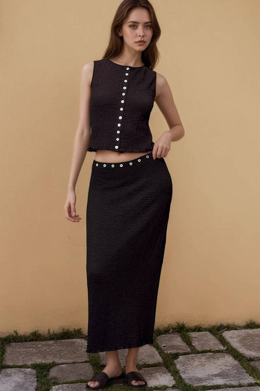 CWSTB2122_SLEEVELESS BUTTON CROP TOP & KNIT MAXI SET