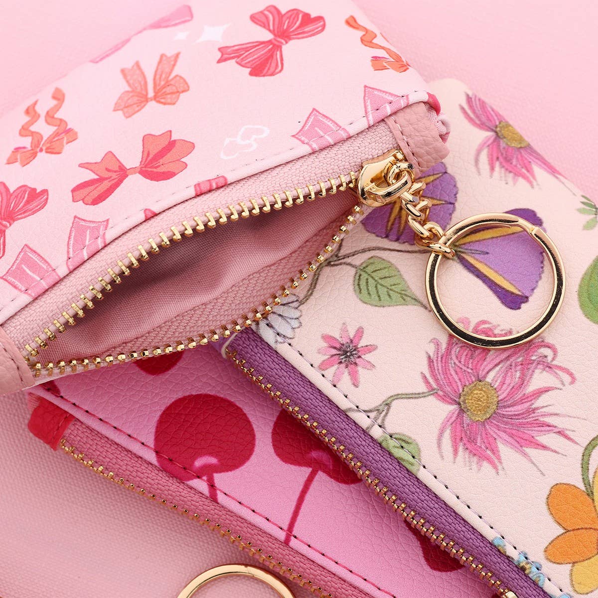 Women¡¯s Leather Coin Wallet with Bow and Wristlet_CUAB00436