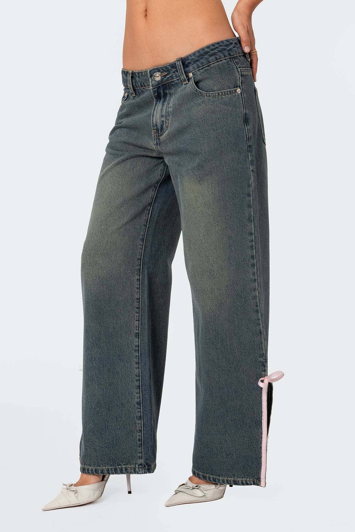 CROPPED MID-WAIST STRAIGHT BOW SIDE SLIT JEANS
