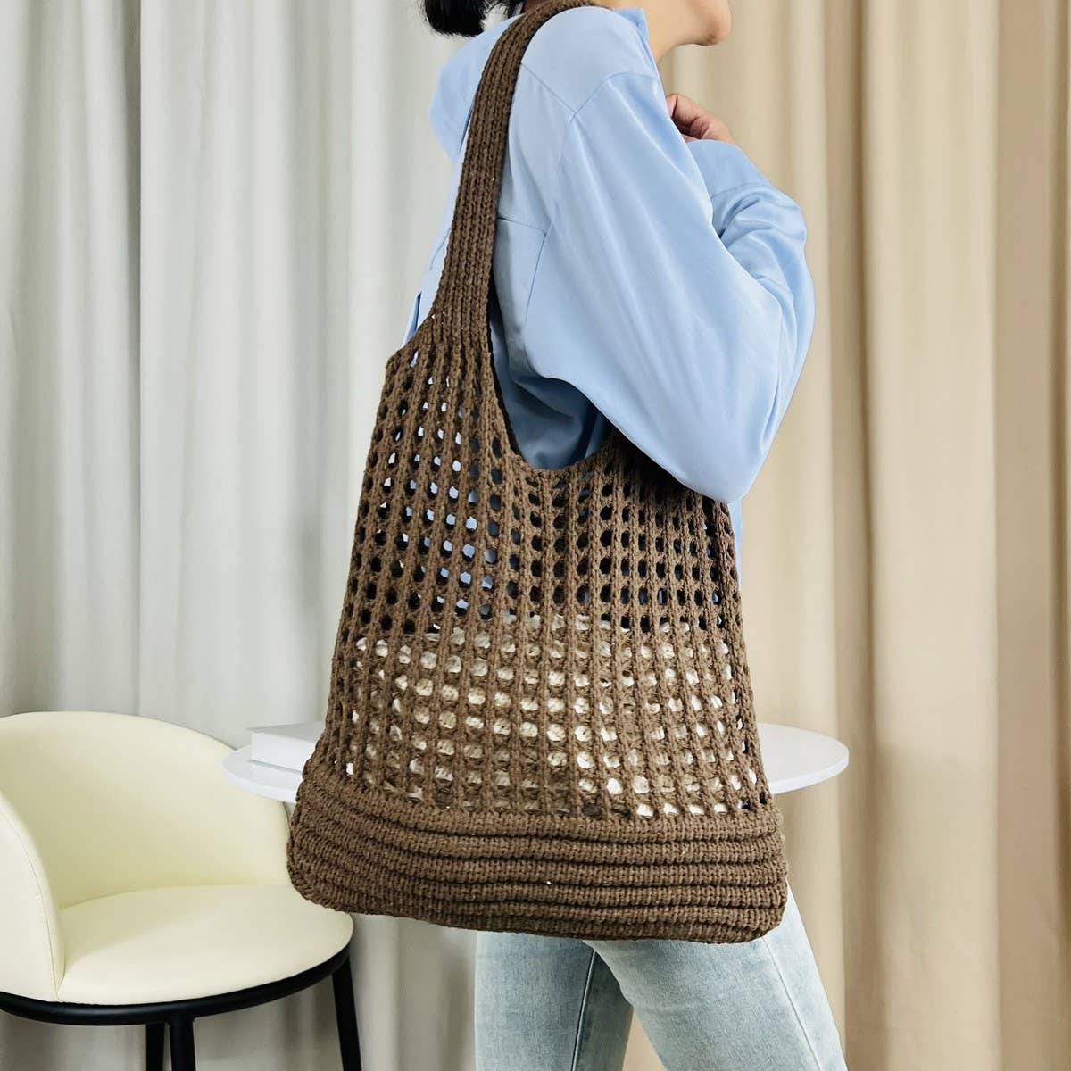 CWAB4576_SOLID COLOR KNITTED HOLLOW SHOULDER WOVEN BAG