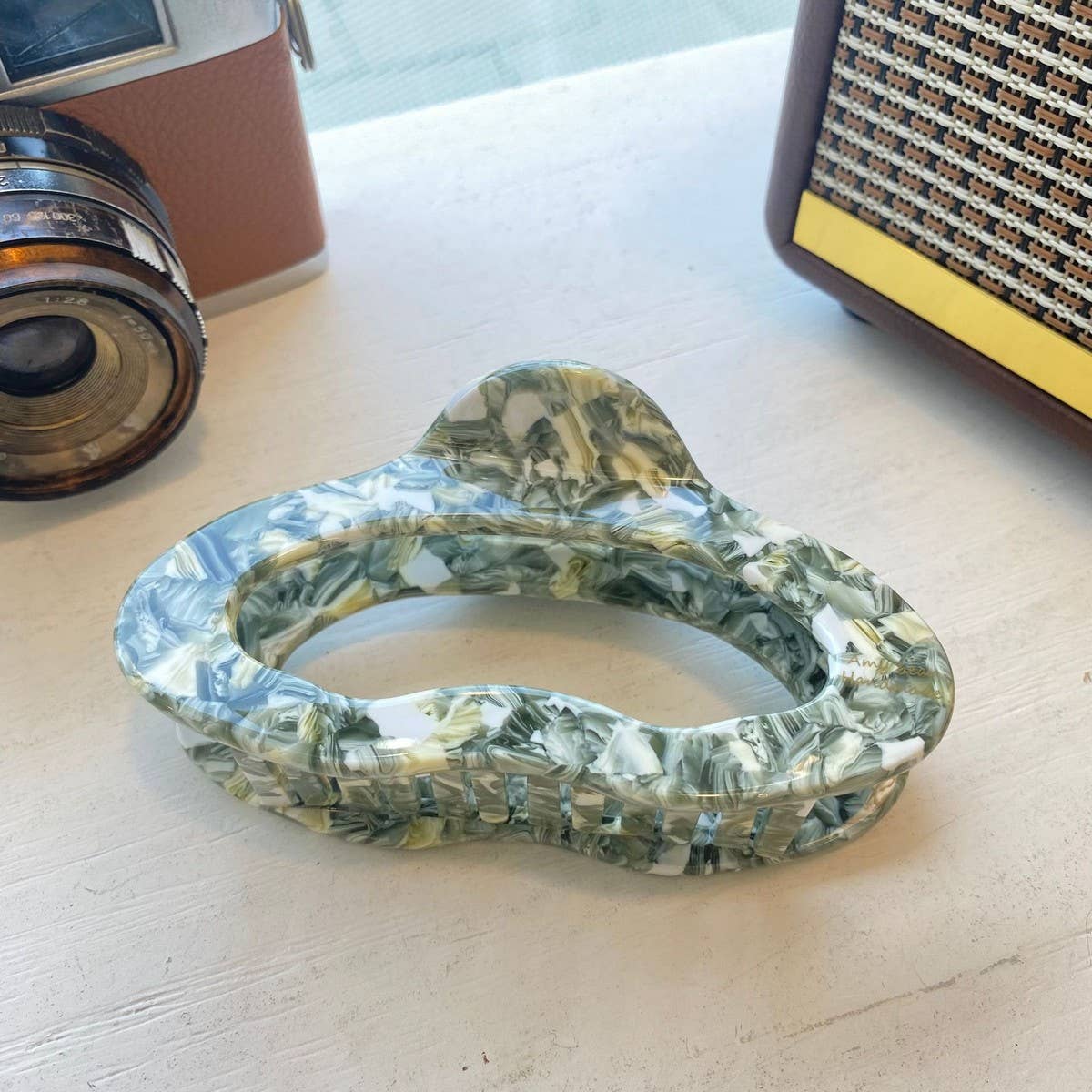 CWAHA1575_EXQUISITE COLORFUL TEXTURE HAIR CLAW CLIP