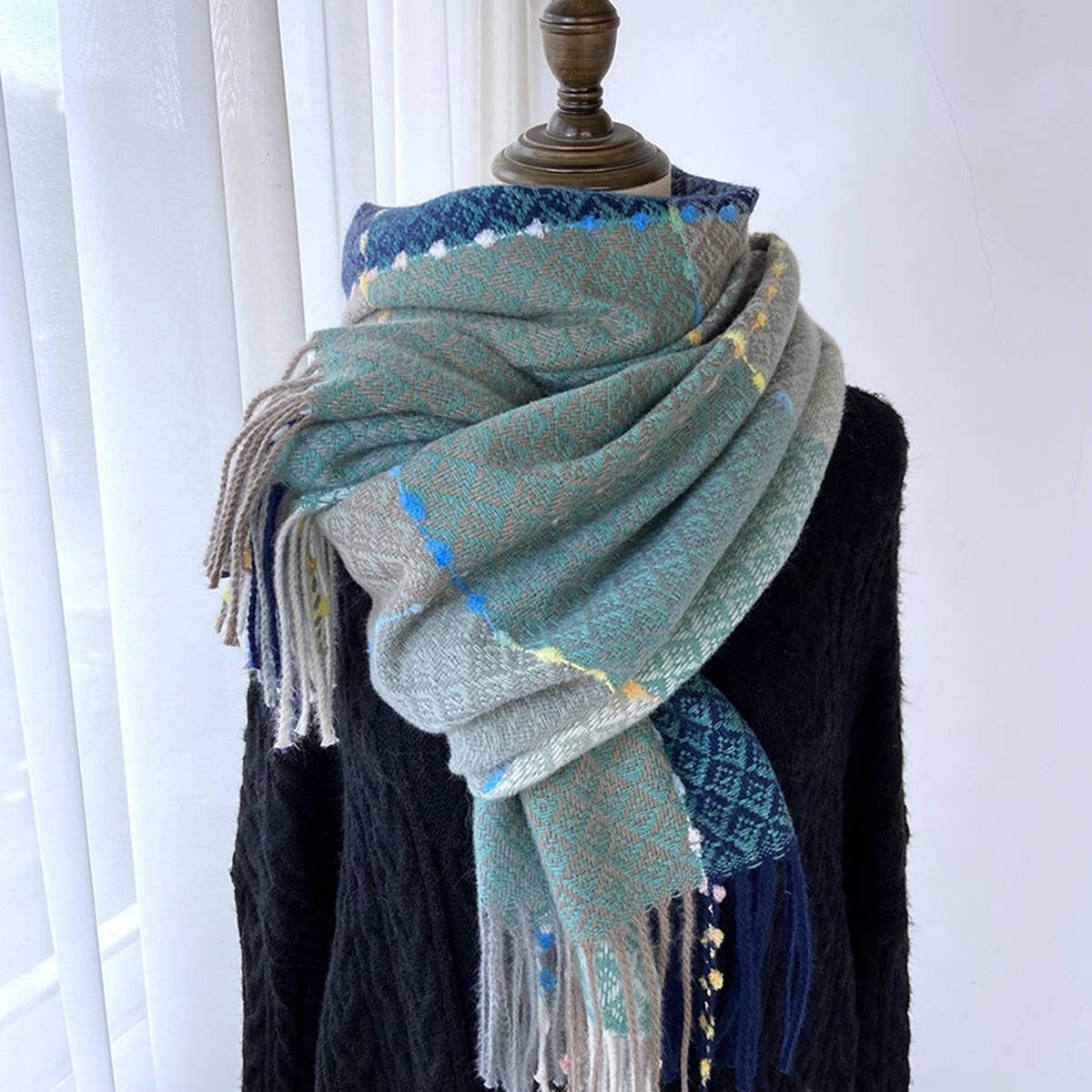 Plaid Faux Cashmere Scarf - Winter Tassel Wrap_CWASC1466