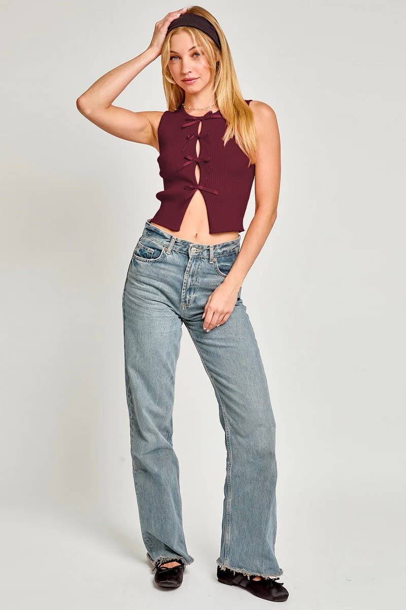 CWTBLSL0675_BOW-DECORATED HOLLOW CREW NECK SLIM FIT VEST TOP