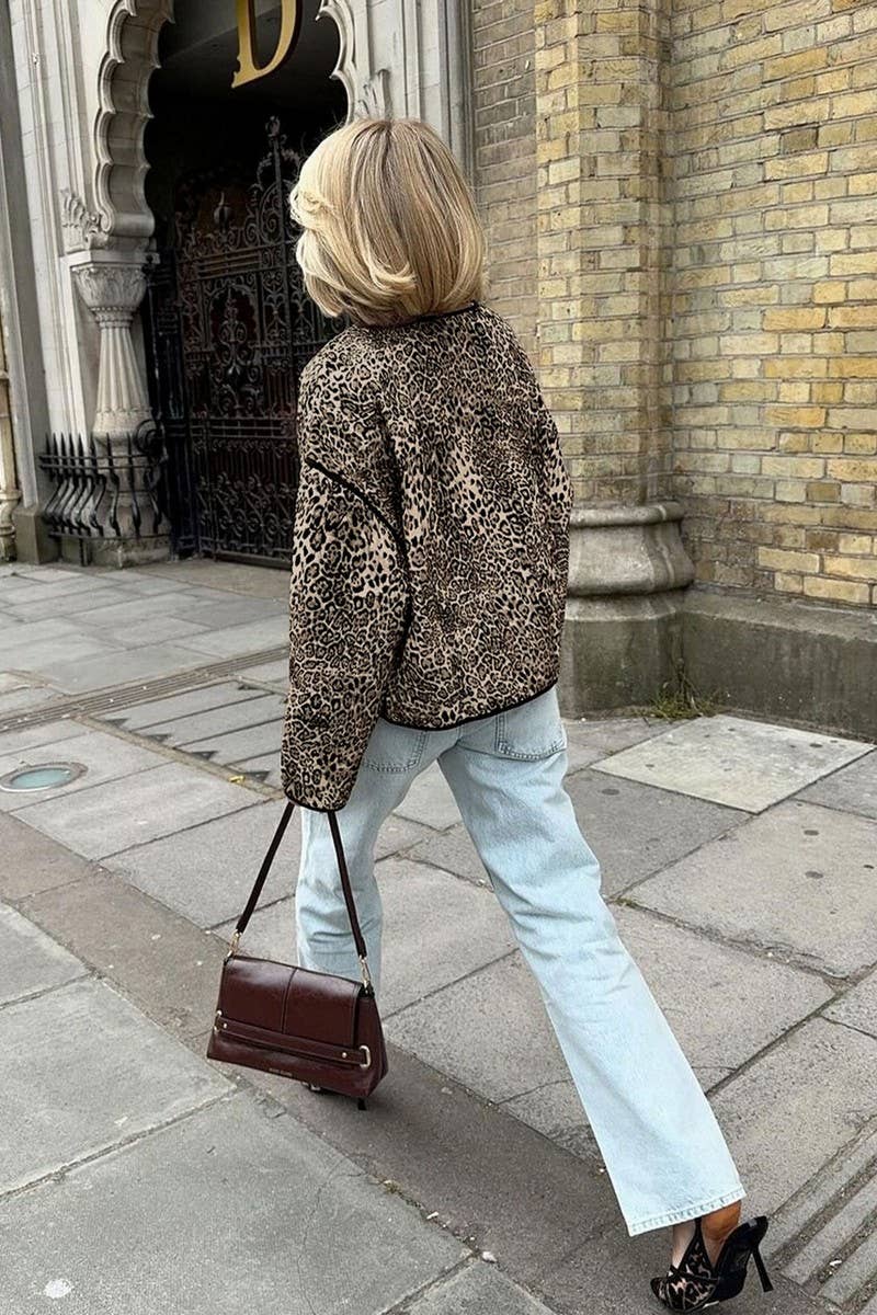 CWOCO0648_LEOPARD PRINT POCKET ROUND NECK SHORT COAT