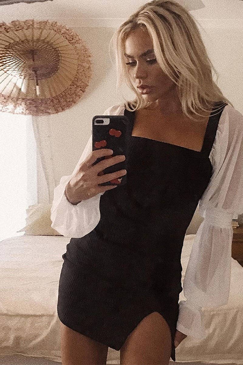 CWDSD7465_SLIM-FIT SLING BACKLESS KNITTED DRESS