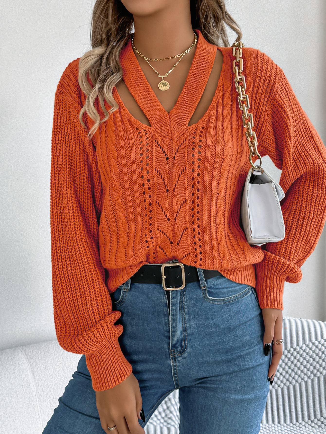 CASUAL CUTOUT V-NECK TWIST PULLOVER SWEATER