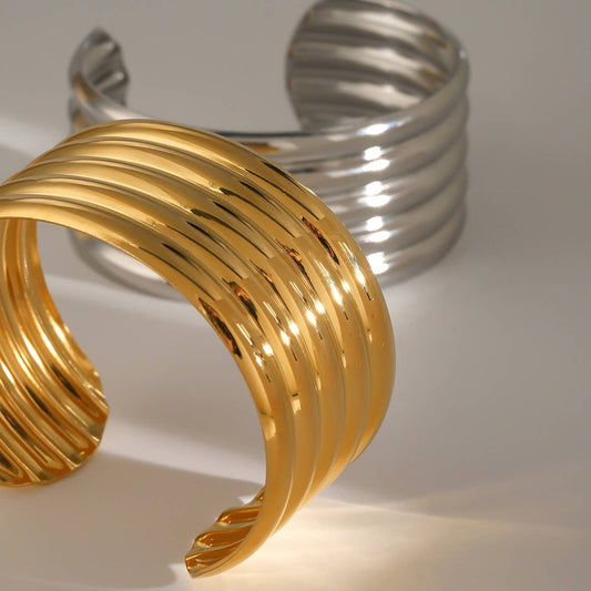 Vintage 18K Gold Multi-Layer Tube Open Cuff