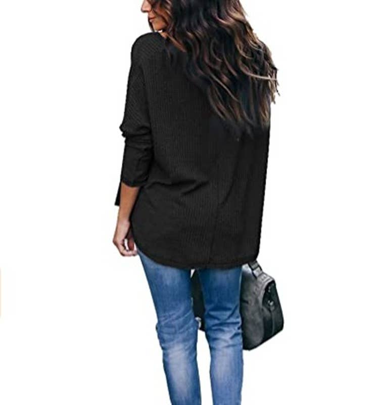 CWTTL1205_V-neck Long Sleeved Loose Knit Top