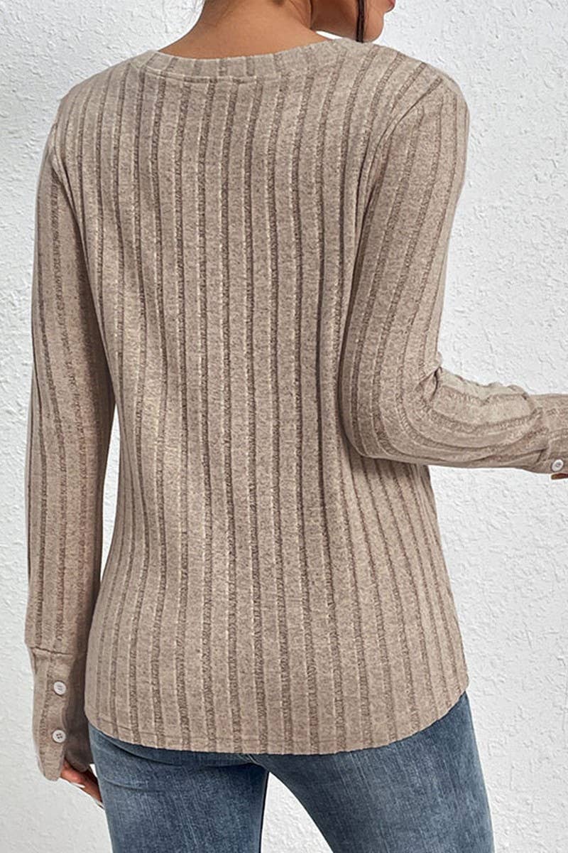 CWTBLL4037_COLORBLOCK V-NECK LONG SLEEVE KNIT SWEATER
