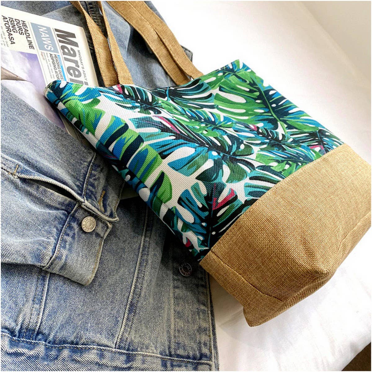 FASHIONABLE AND MINIMALIST CANVAS TOTE BAG_CWAB1671