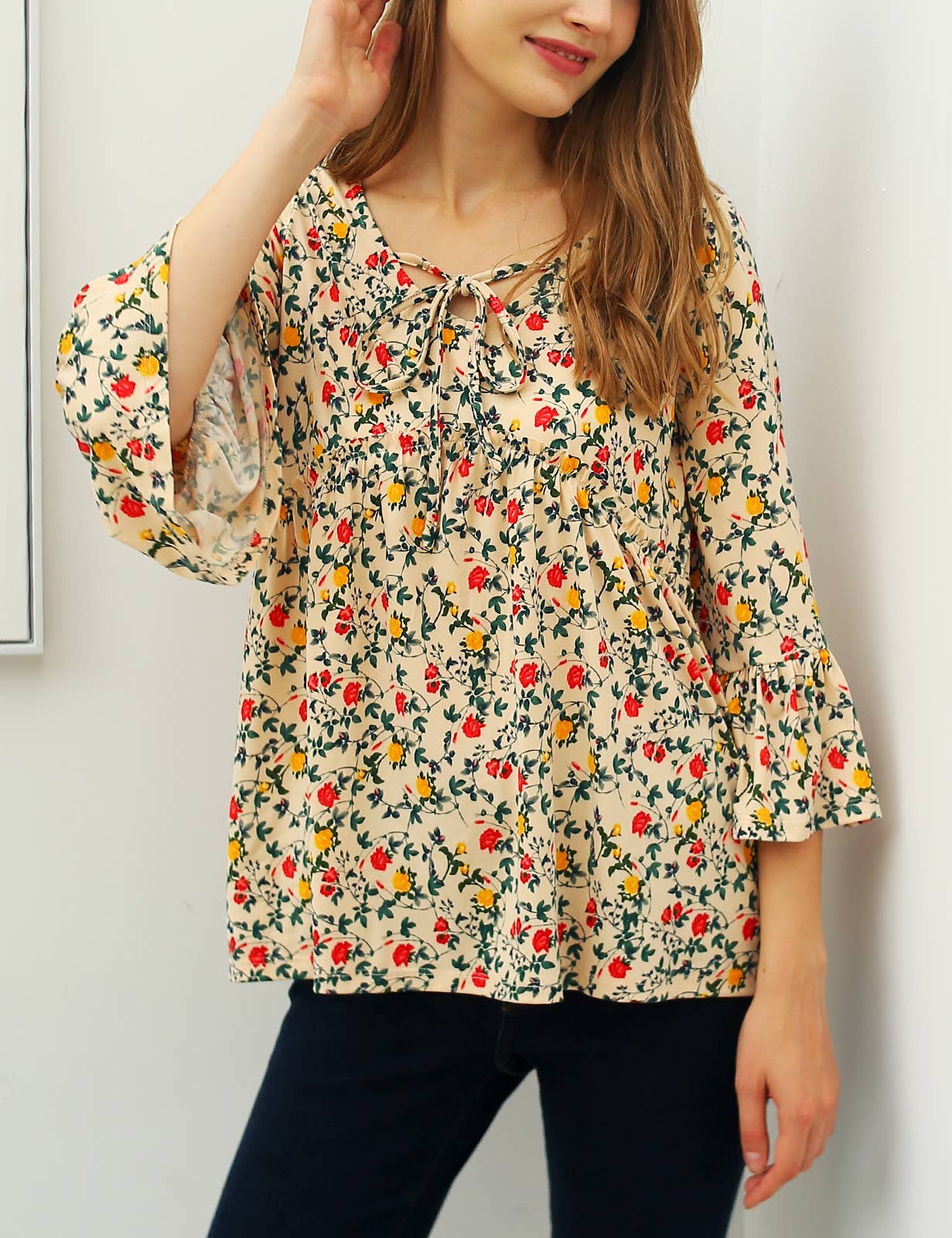 CWTTL1401_3/4 SLEEVE WITH NECK STRING DETAILED TOP