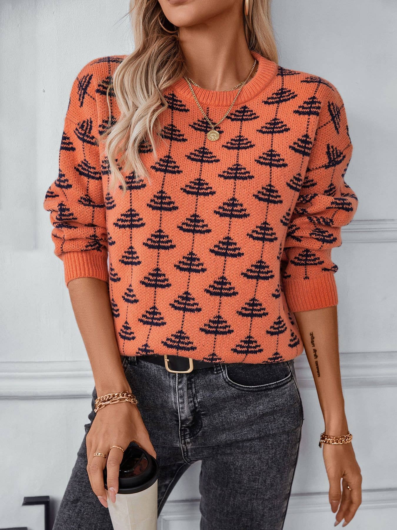 CREW-NECK LONG-SLEEVED JACQUARD PULLOVER SWEATER