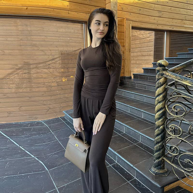 Fitted pullover top straight-leg trousers set