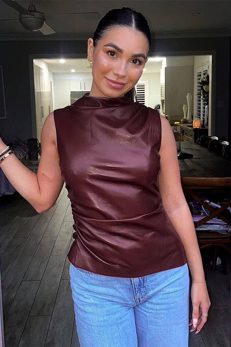 CWTBLSL01040_SLEEVELESS SLIM FIT ASYMMETRICAL LEATHER TOP