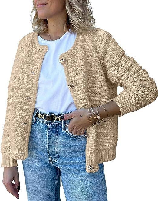 Collarless single breasted solid color cardigan coat