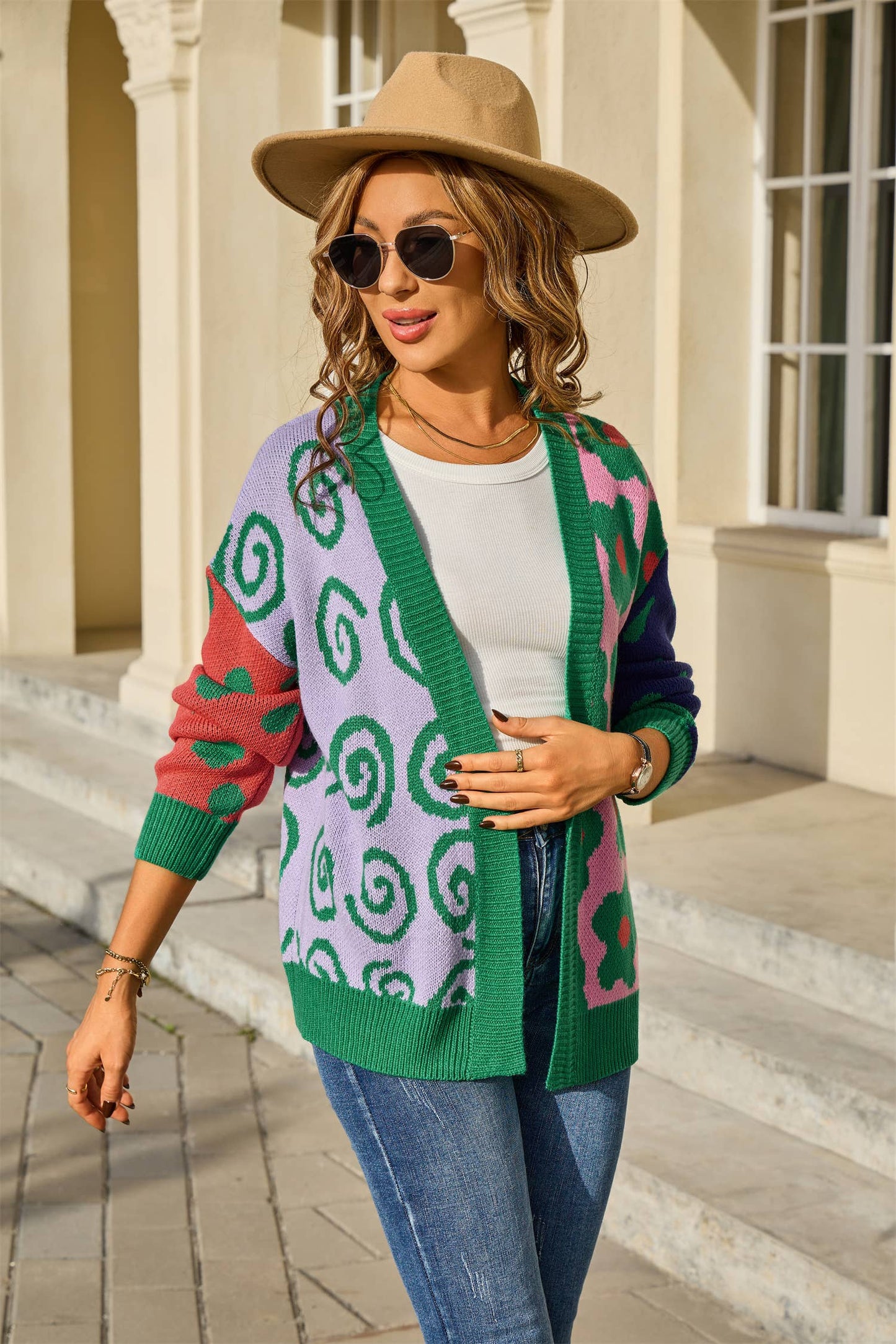Color-blocking loose,buttonless knitted cardigan