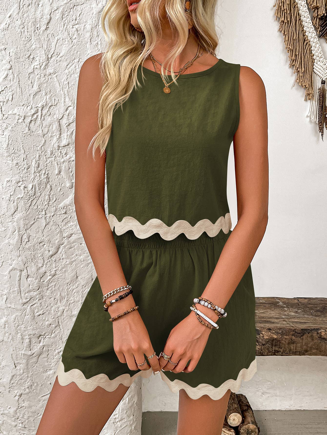 Flax and lace edging short top and shorts suit