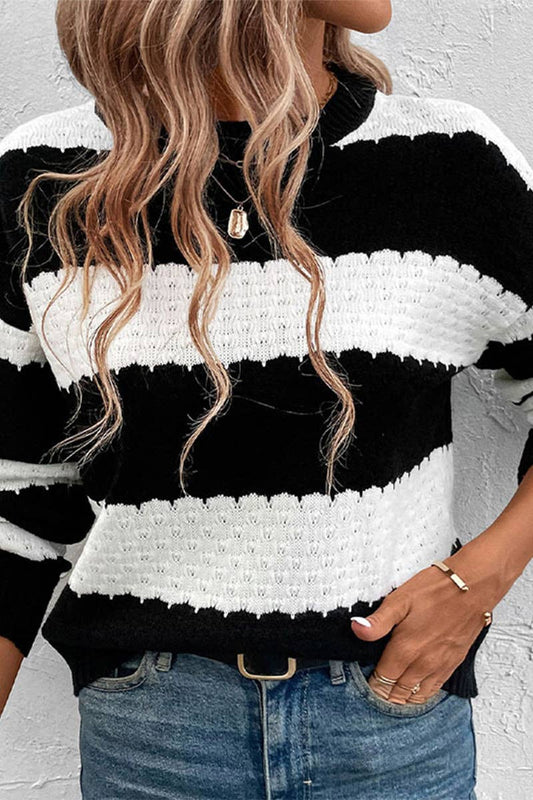 CWOSWL6827_BLACK AND WHITE STRIPED KNITTED PULLOVER SWEATER