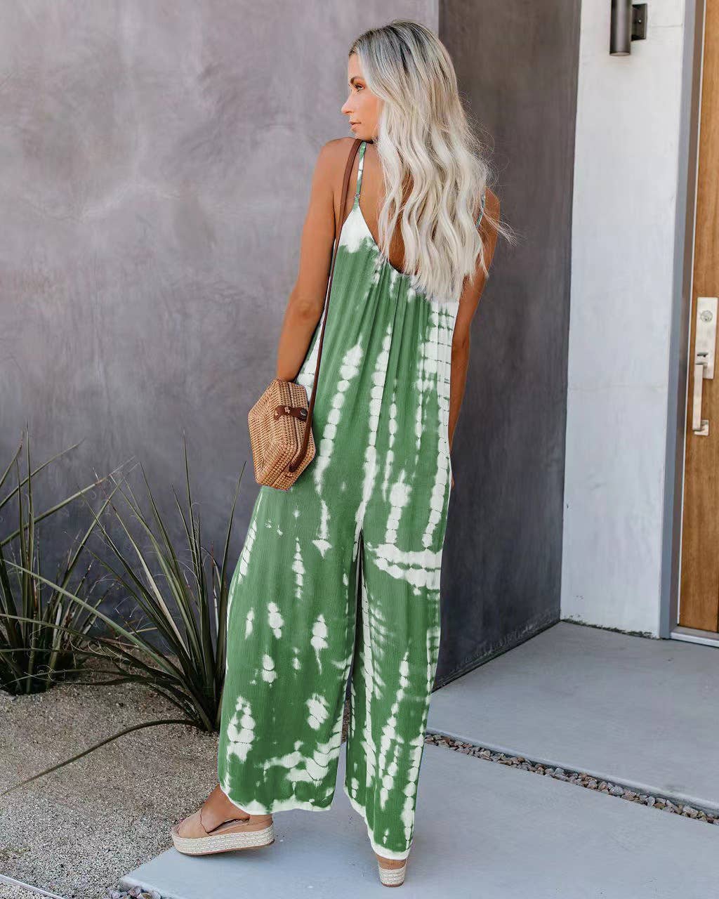 Abstract printed strappy sexy wide-leg jumpsuit