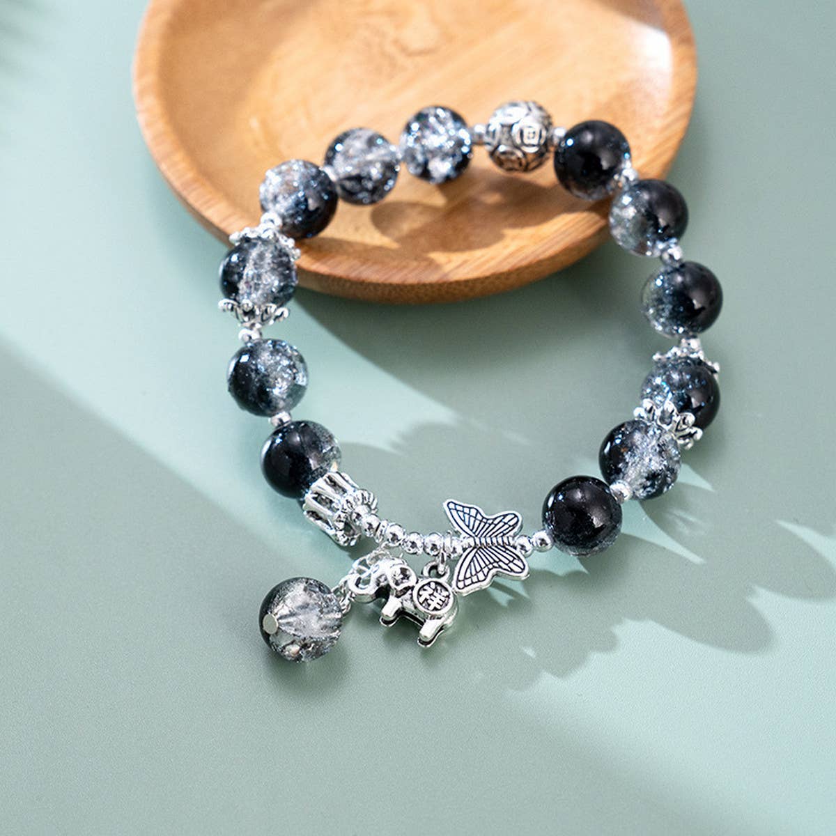 GRADIENT BUTTERFLY EXPLOSIVE CRYSTAL BRACELET
