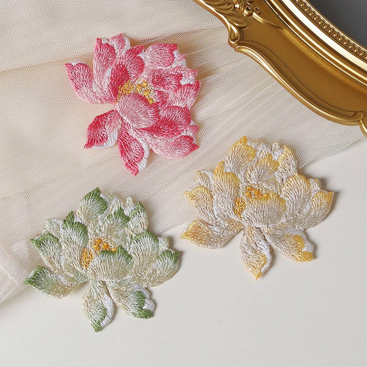 Lotus Flower Embroidered Patch for Stain Repair