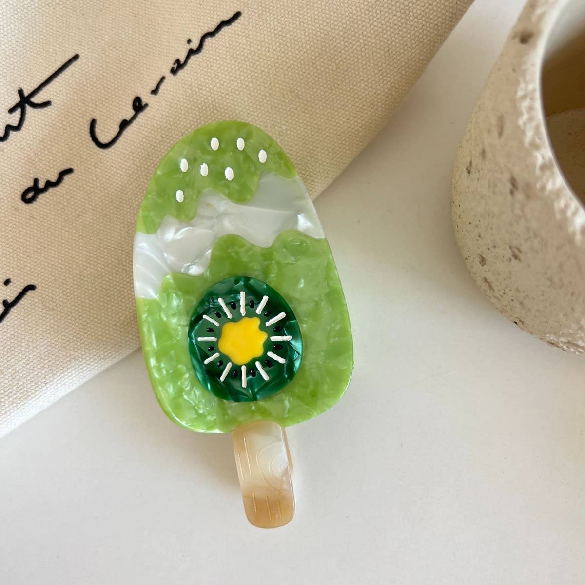 CWAHA07736_CUTE POPSICLE STRAWBERRY CHOCOLATE HAIR CLAW