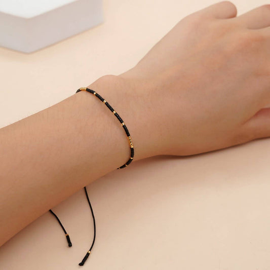 RICE BEADS HAND-WOVEN BRACELET