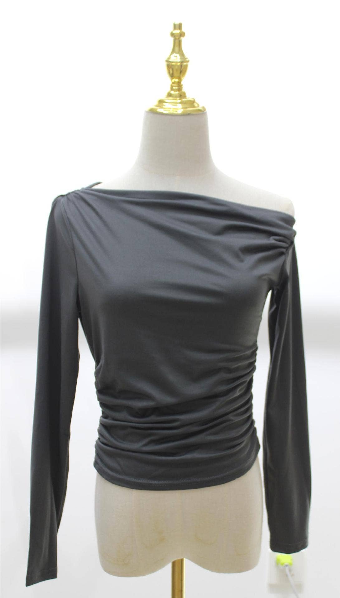 DIAGONAL SHOULDER ASYMMETRICAL SOLID COLOR TOP