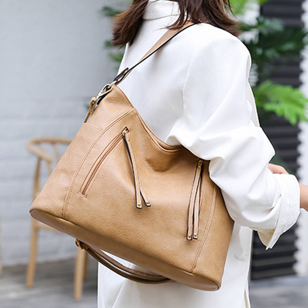 WOMEN LARGE-CAPACITY WATERPROOF CROSS BODY BAG_CWAB0738